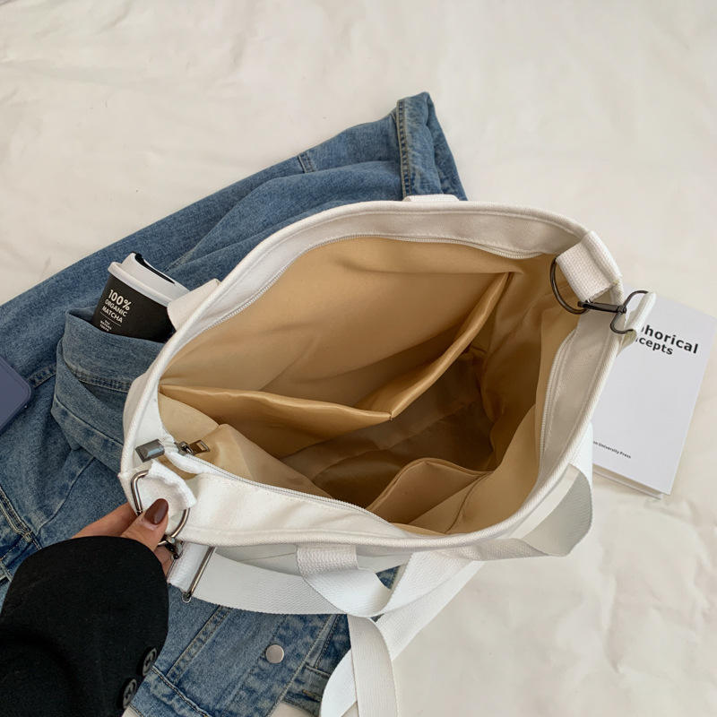 简约纯色帆布邮差包-17